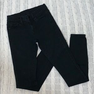 BDG Mid Rise Skinny Jeans
